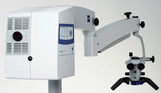  CarlZEISS社製 手術用顕微鏡（マイクロスコープ）